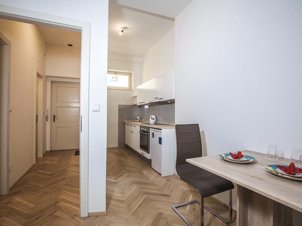 Beautiful Central Apartment Thamova Prag Eksteriør billede